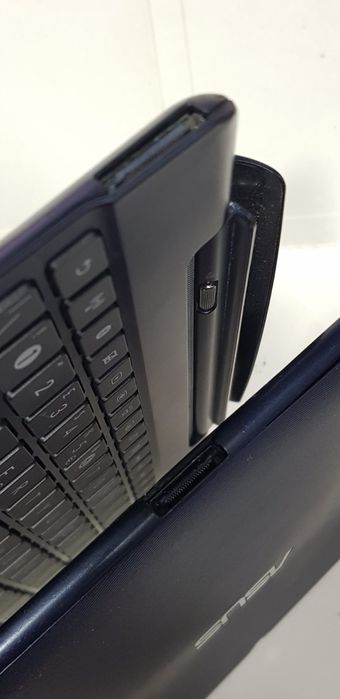 Планшет Asus Transformer Pad TF300T