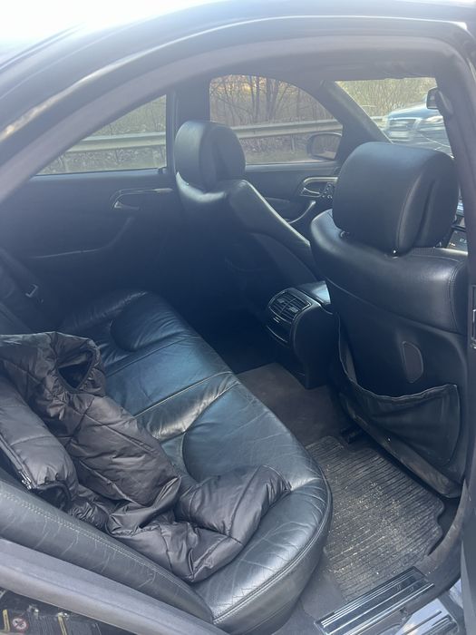 Продам w220 рестовий