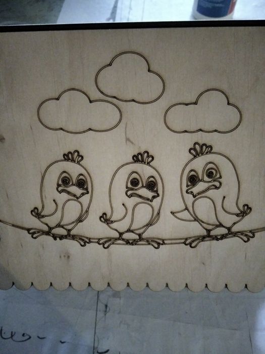 Годівнички для пташок з фанери