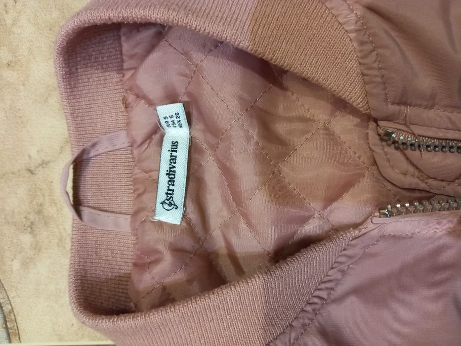 Kurtka bomberka stradivarius s stan bardzo dobry