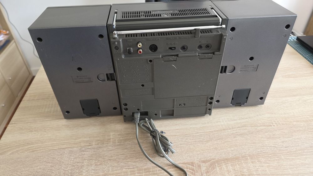 Boombox / Ghetto Blaster Hitachi TRK-9100EZ