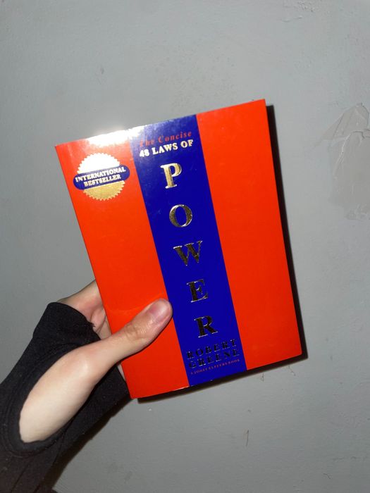the concise 48 laws of power