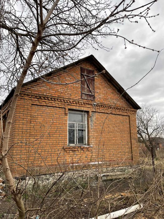 Продам будинок (без внутрішніх робіт)