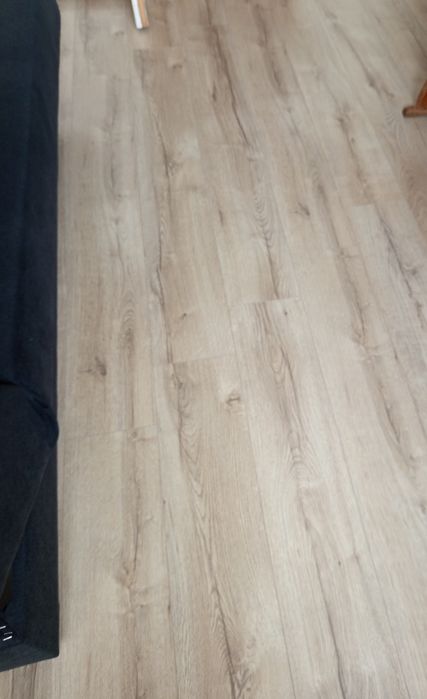 Panele podłogowe laminowane Swiss Krono