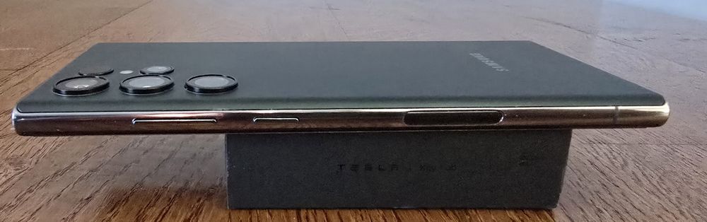 Samsung Galaxy S22 Ultra 5G 12/512GB Snapdragon Android 16 Green
