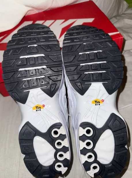 Nike_TN_Air_Max_Plus_ biały R.43