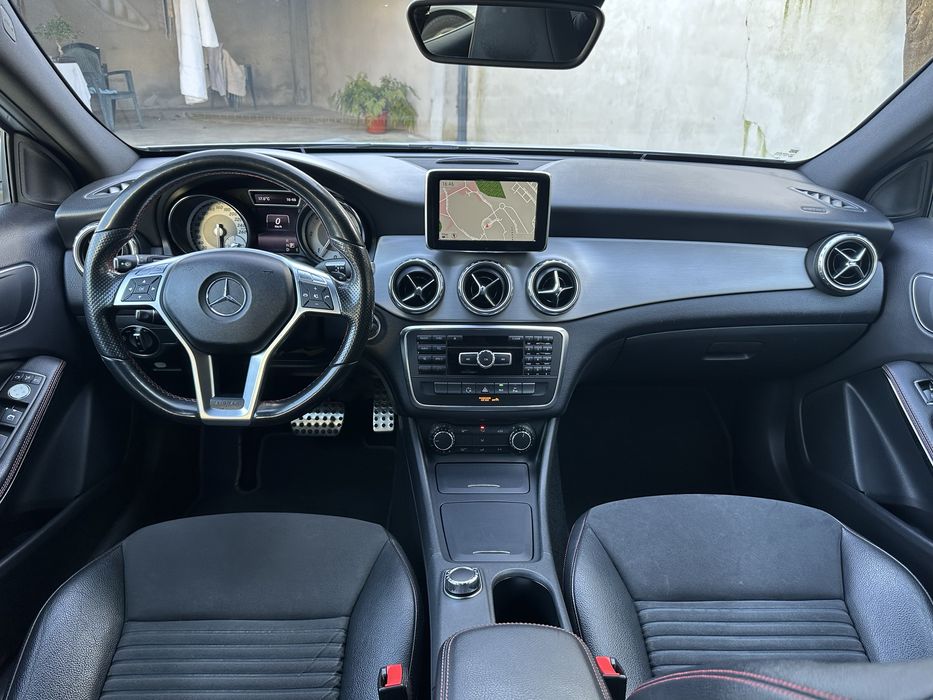 Mercedes-Benz GLA 200 CDI AMG 7G Auto. Nacional