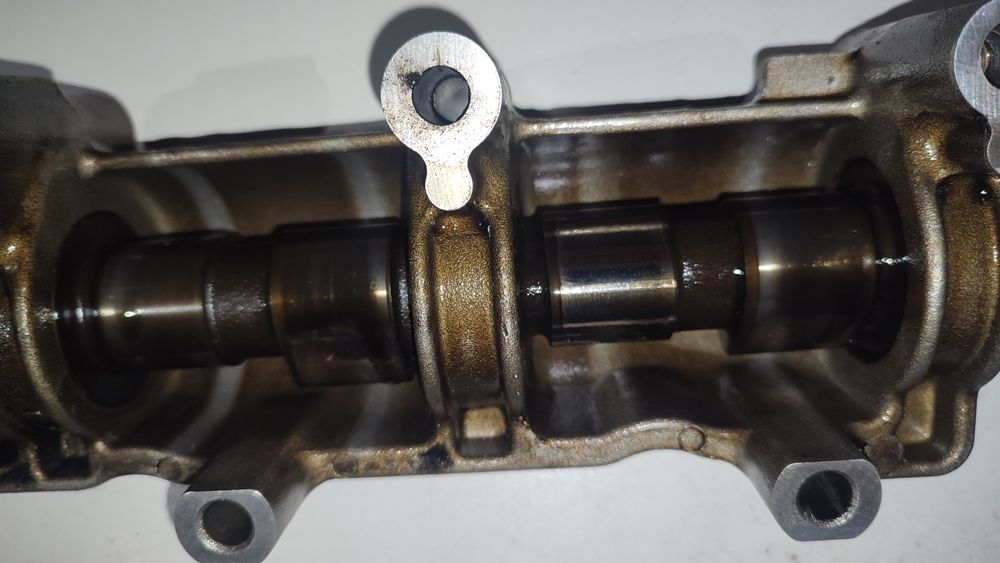 Розпредвал ваз 2103