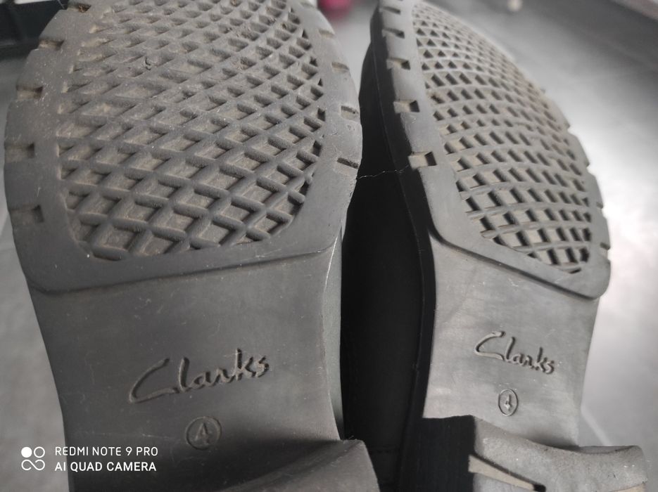 Clarks __ botki damskie klasyczne khaki