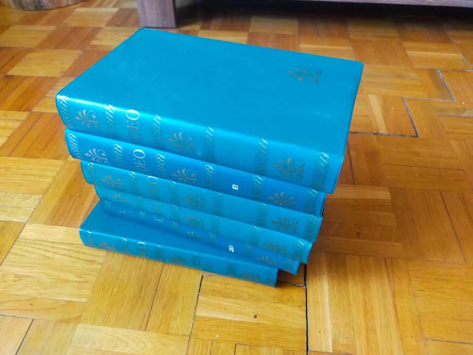 Etui na kasety VHS - komplet 5 szt.