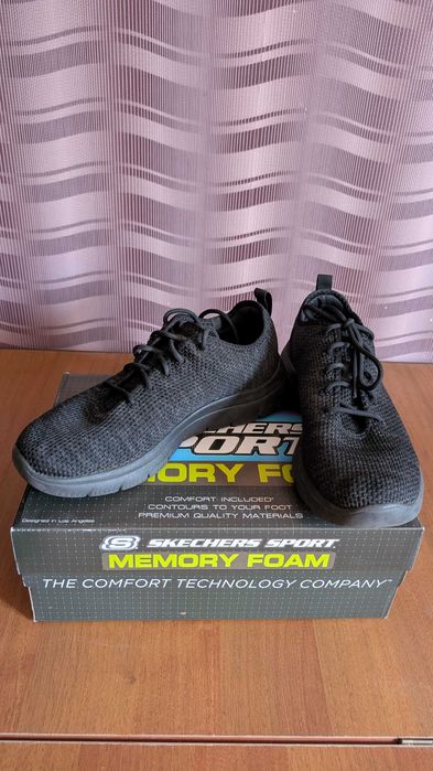 Кросівки Skechers Memory Foam, чорні 43 розмір з чеком