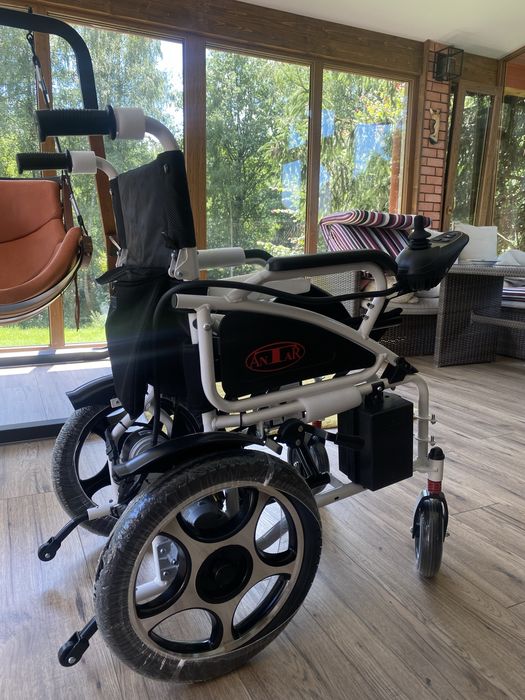 NOWY wózek inwalidzki elektryczy rehabilitacja