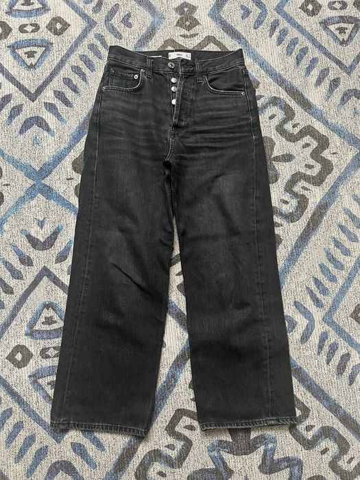 Czarne spodnie Mango