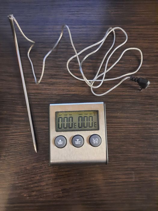 Цифровой кухонный термометр с таймером и выносным щупом для духовки