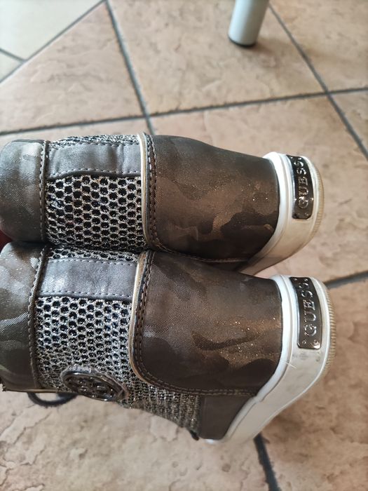 Sneakersy Guess rozm.38,5