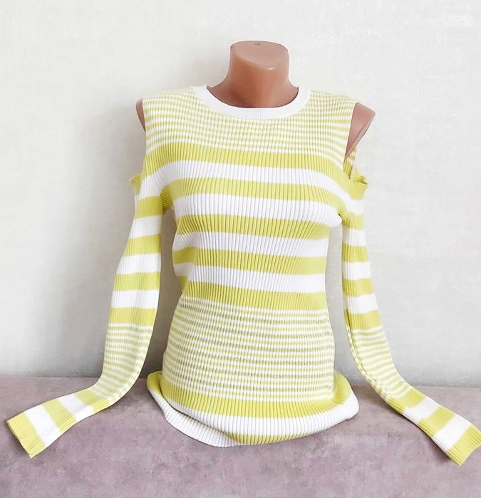 Свитера на девушку 11-14 л , XS-S