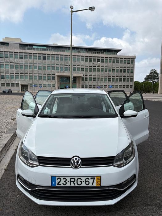 Carro VW Polo 1.0 BLUEMOTION