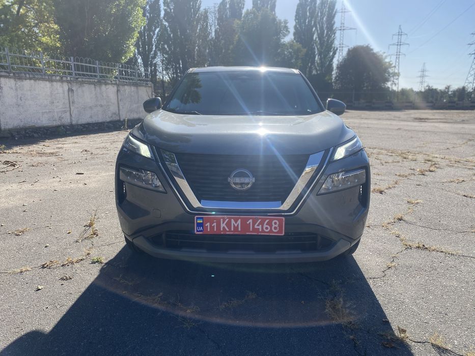 Nissan Rogue 2023рік