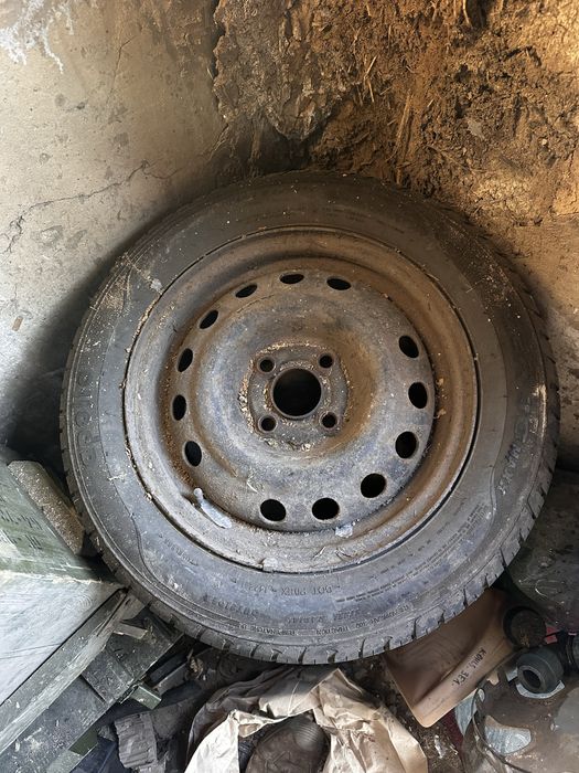 Колеса в зборі 14r 175/65 літо apollo amazer 3g maxx розболтовка 4*100