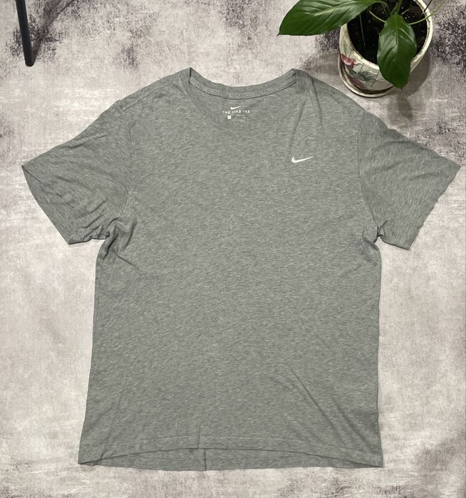 Футболки/Футболка Nike/Adidas/Tommy Jeans/Black Squad