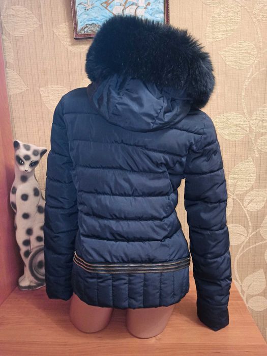 Жіноча зимова куртка, розмір S (наш 44)