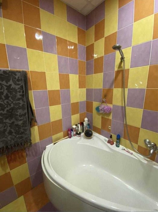 Продаж 3-кімнатну квартиру Центр  Дмитра Яворницького театр опери AK