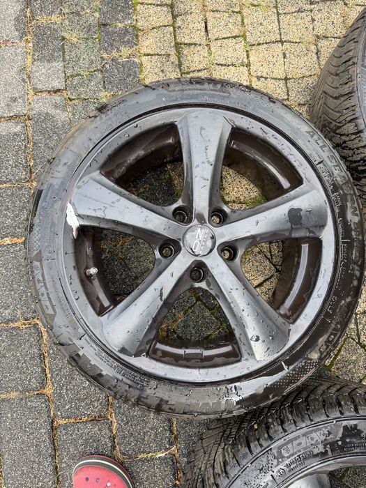 OZ Racing 17” 5x120 8J ET35 + opony 225/45 R17