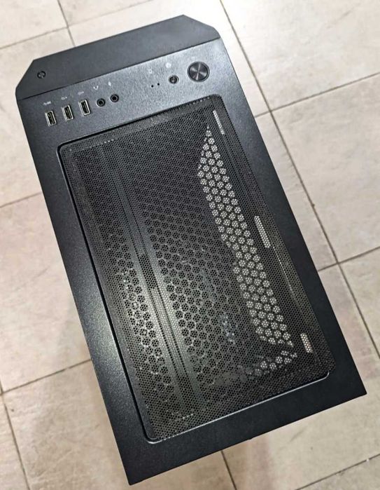 PC gaming de nova geração em excelente estado