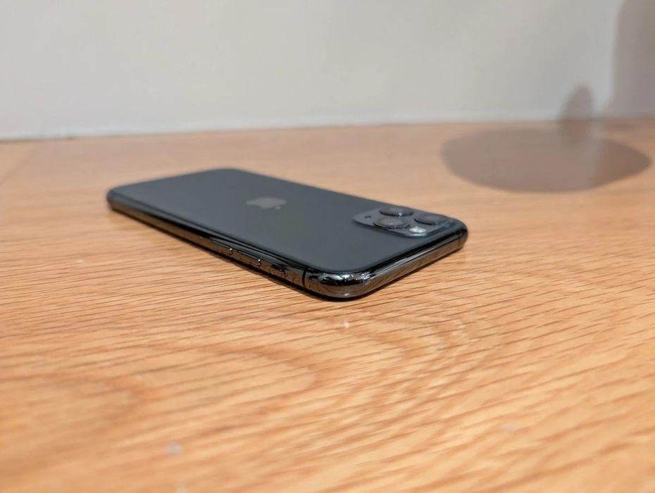 telefon Apple iPhone 11 Pro > 64gb > Space Grey > 85% kondycji  okazja