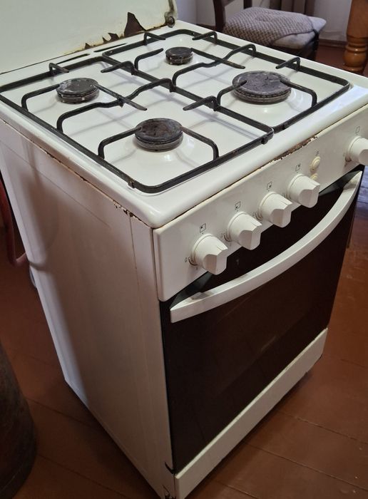 Газова плита Zanussi ZCG9210G1W