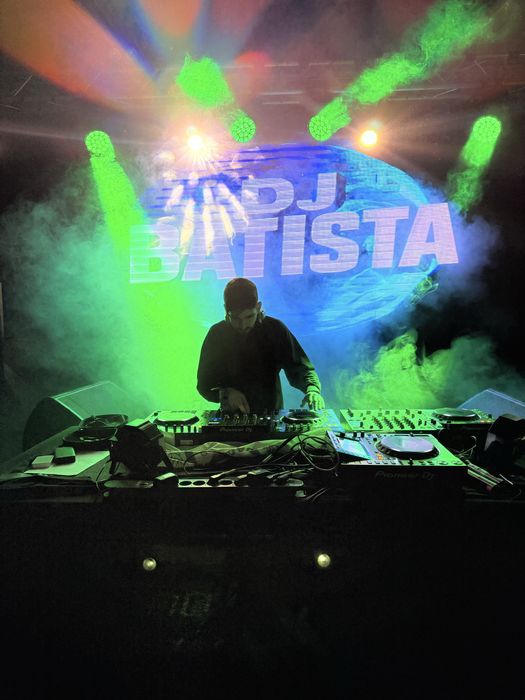 Contrata o teu DJ