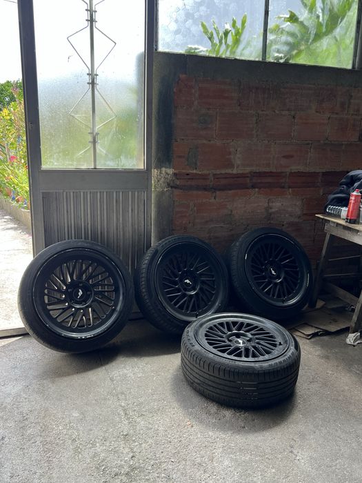 Japan Racing JR 27 r18 5x112
