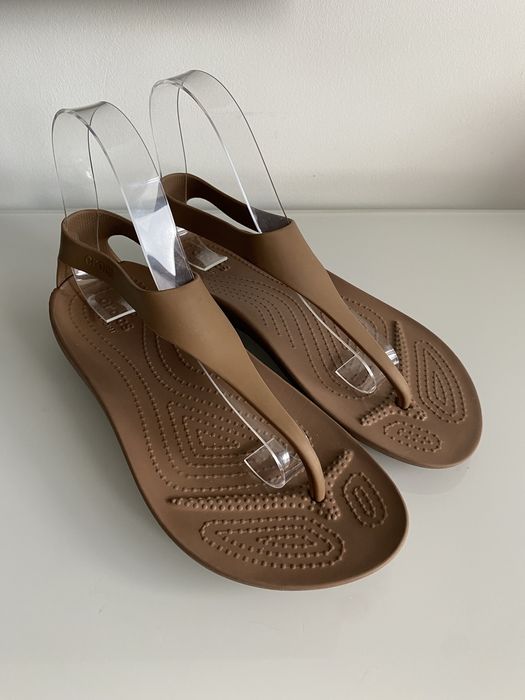 Japonki Crocs Serena Flip r. 37/38 W7 Bronze