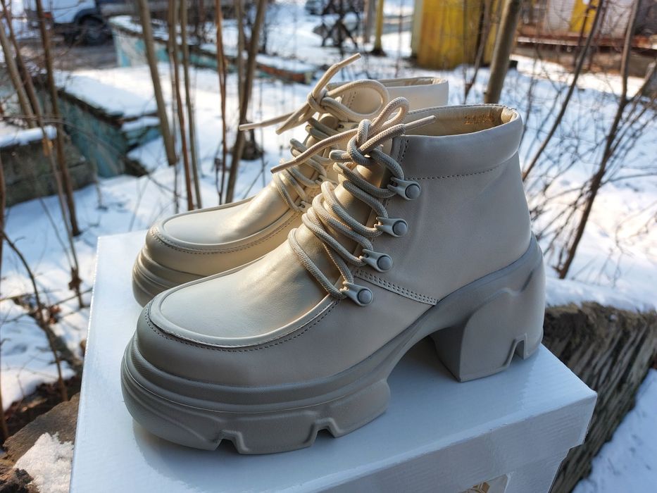 Ботинки демисезонные