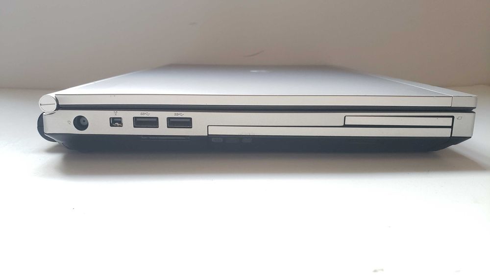 Ноутбук HP EliteBook 8470p i5-3320m 2.6GHz 8GB 256 GB SSD батарея 5год