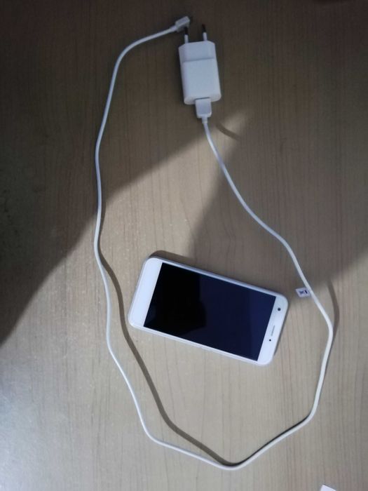 Telemóvel ZTE Blade A512