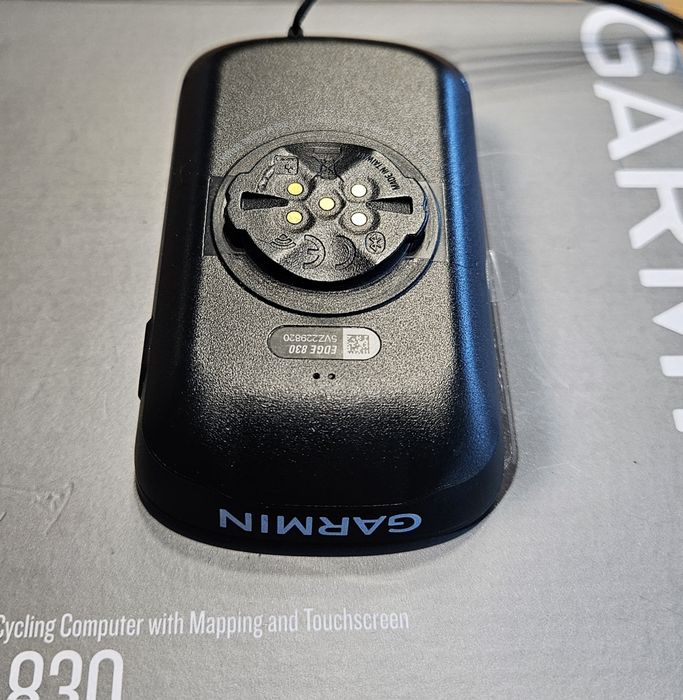 Garmin edge 830        .