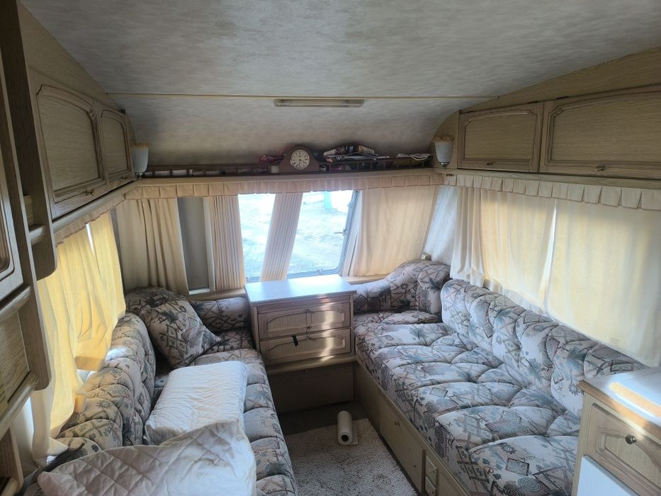 Caravana em muito bom estado