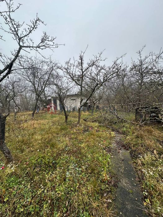 Продаж будинка з комунікаціями та ремонтом