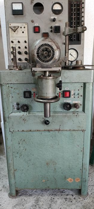 Stół probierczy do alternatorów