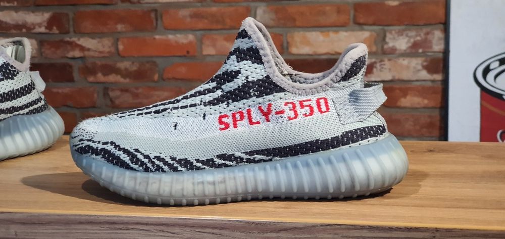 YEEZY boost 350 ZEBRA – sply-350