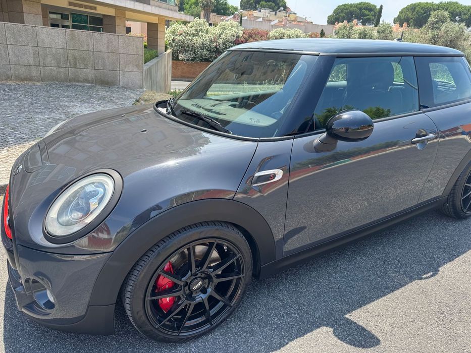 MINI 3-Door Cooper S Automatic512348384951674881