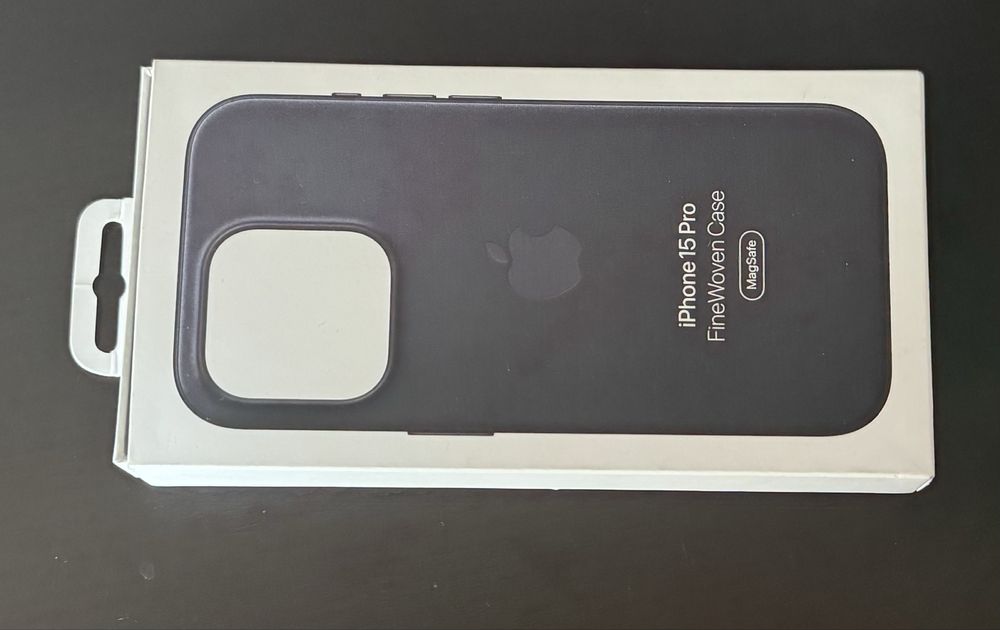 Capa FineWoven iPhone15Pro