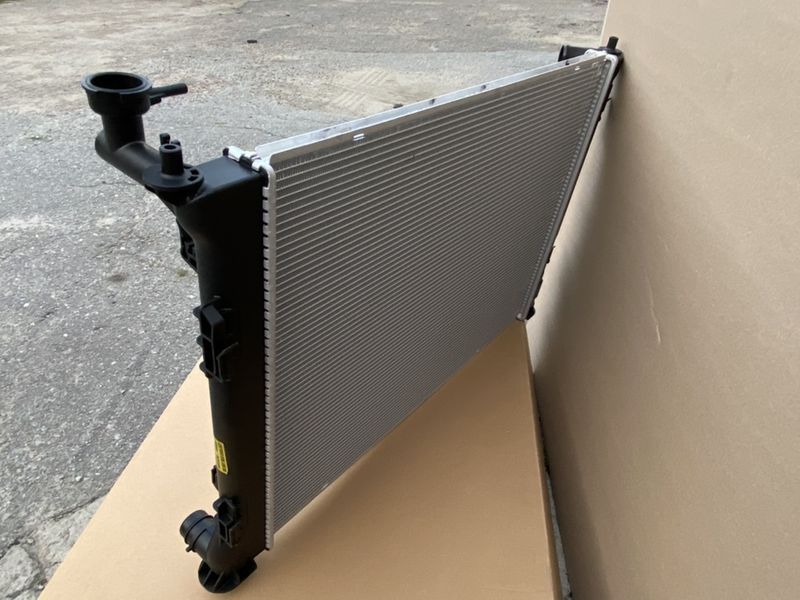 Радиатор Sonata LF LPi радиатор охлаждения Соната 2014-2017