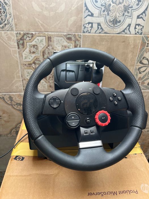 Kierownica Logitech Driving force GT