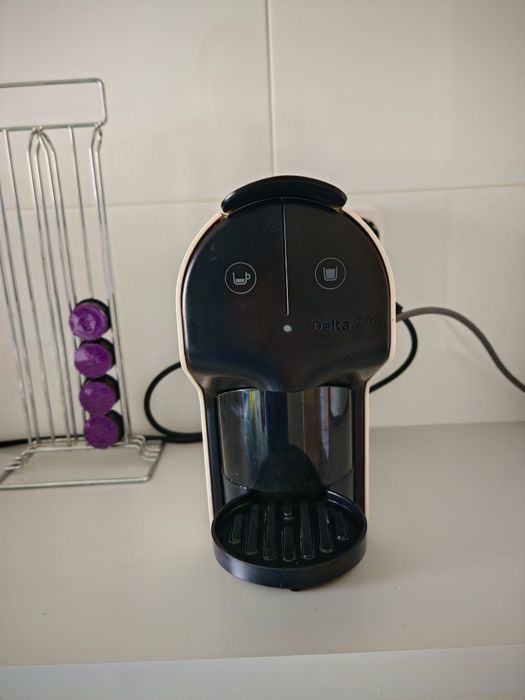 Máquina Café Delta Q