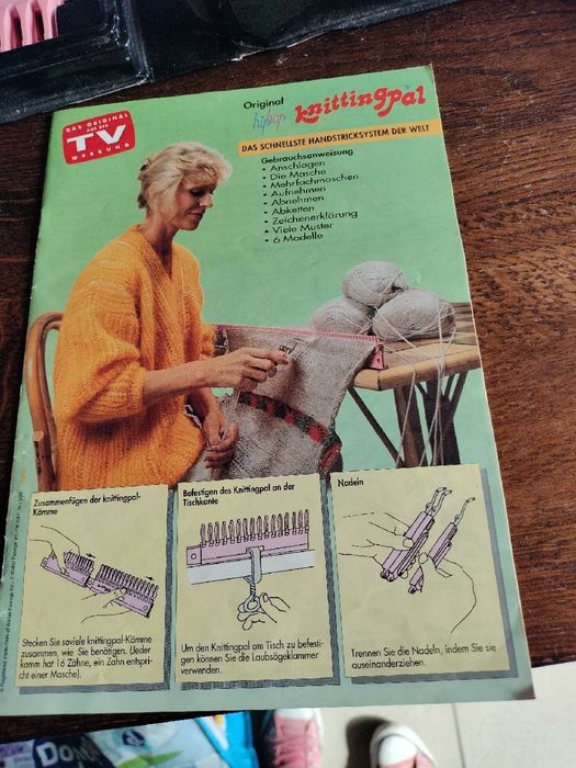 Przyrząd do robienia swetrów