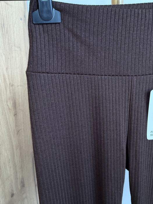 Legginsy damskie brązowe prążek S/M