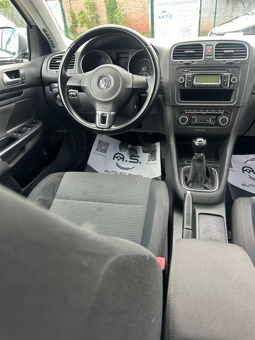Продам Volkswagen Golf 2010 рік можлива розстрочка,кредит,обмін!