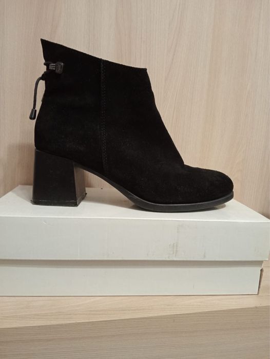 Сапоги осінні замш